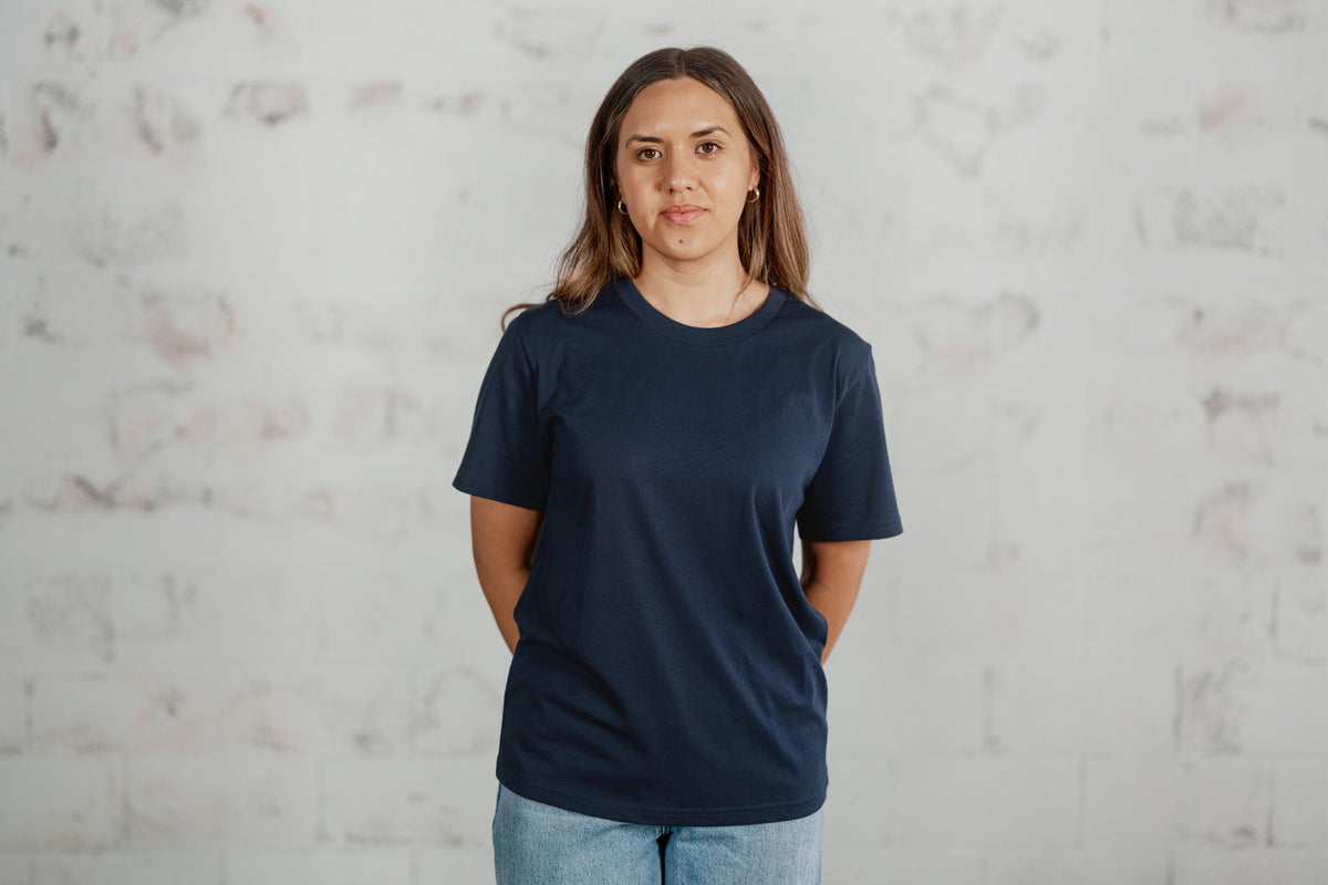 Diva Tee - Navy